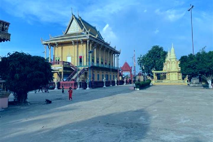 Riley, 33 — Escort in Khum Angkor Ban, Cambodia