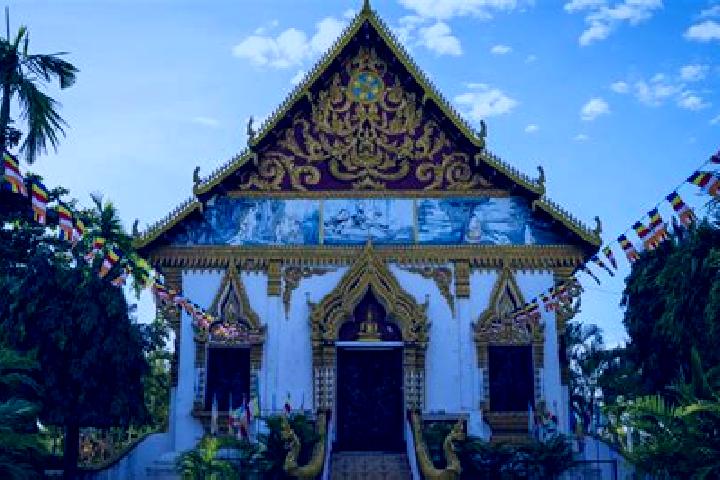 Riley, 34 — Escort in Champasak, Laos