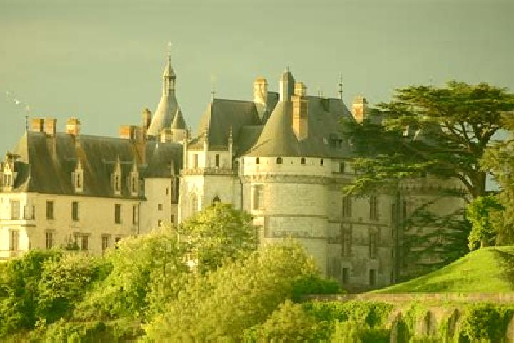Riley, 34 — Escort in Chaumont-sur-Loire, France