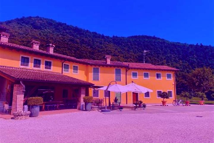 Riley, 34 — Escort in Villaurbana, Italy