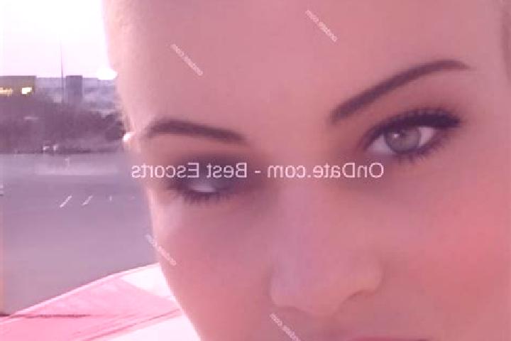 Riley, 34 — Escort in Wendou, China