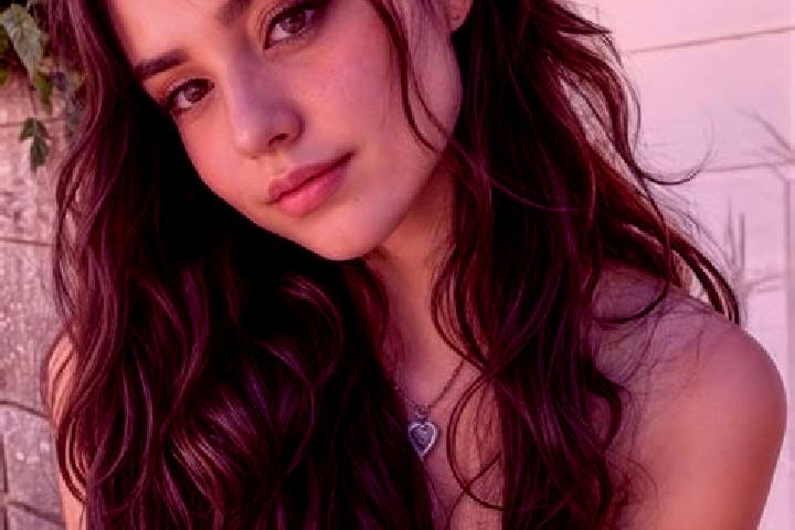 Riley, 35, a auburn amber-eyed latina companion based in Gaohu. Offering Party Girl, GFE, A-Level, Prostate Massage, Couples. Available for incall and outcal...