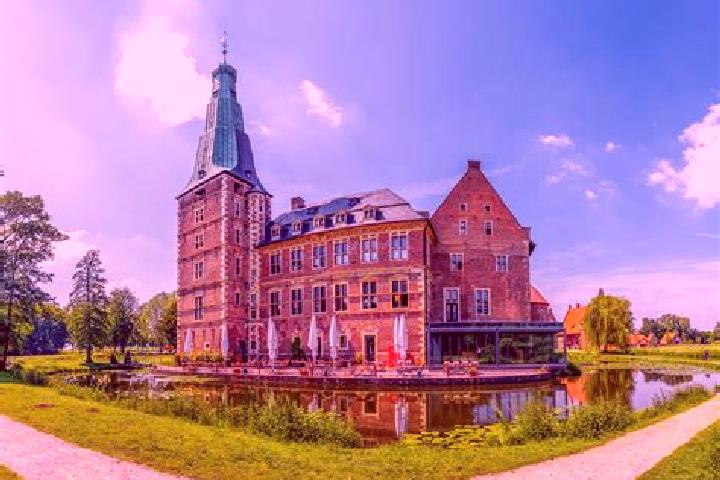 Riley, 36 — Escort in Langenfeld, Germany
