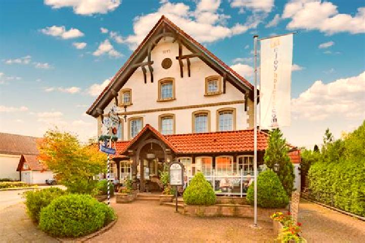 Riley, 36 — Escort in Rethem, Germany