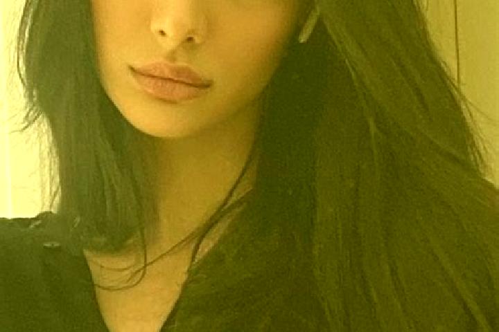 Riley, 37, a black dark-eyed middle eastern companion based in Pandai. Offering Party Girl, CIM, Travel Companion, Tantra, GFE. Available for incall and outc...