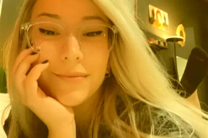 Riley, 37, a platinum blonde amber-eyed indian companion based in Serrieres-de-Briord. Offering Tantra, OWO, Duos, Girlfriend Experience. Available for incal...