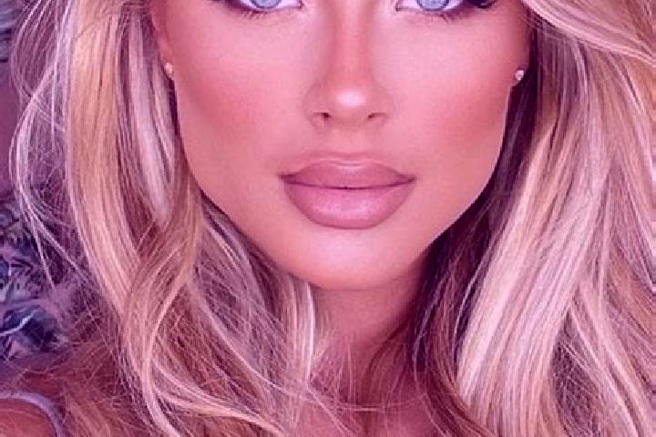 Riley, 38, a blonde hazel-eyed latina companion based in Tallboda. Offering GFE, 69, Deep French Kissing, Prostate Massage. Available for incall and outcall,...
