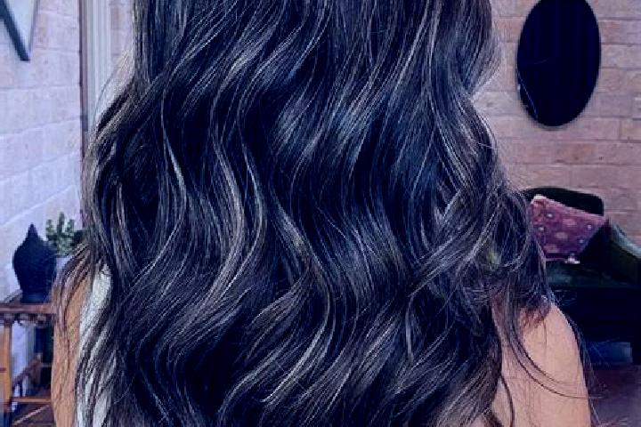 Riley, 38, a brunette grey-eyed mixed companion based in Dahuashan. Offering Dinner Date, CIM, BDSM. Available for incall and outcall, day and evening dates.