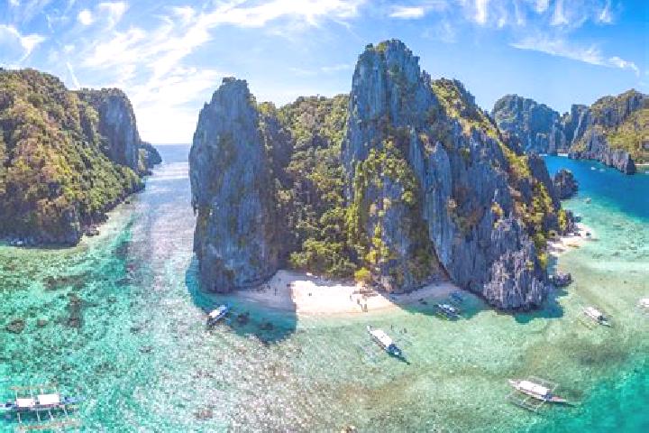 Riley, 39 — Escort in Bacnor East, Philippines