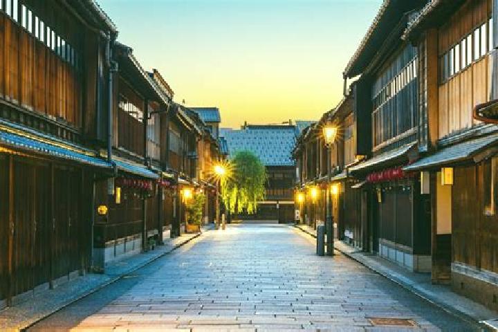 Riley, 39 — Escort in Tadaoka-higashi, Japan