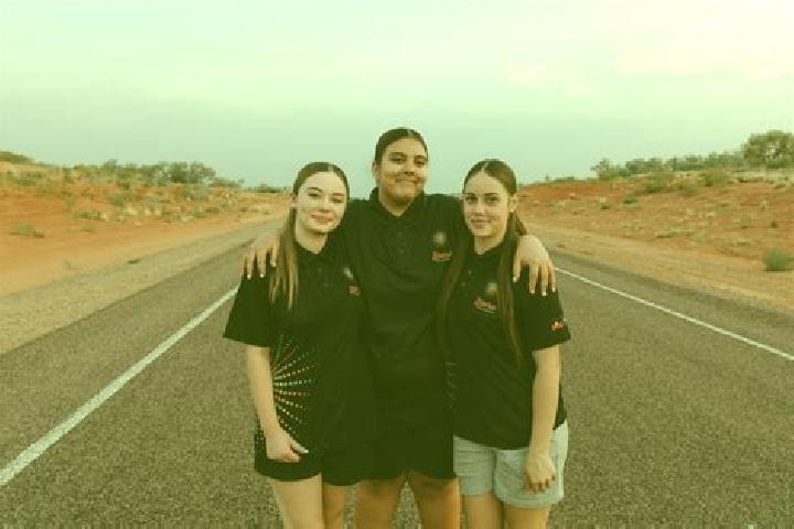 Rose, 20, a black dark-eyed european companion based in Alice Springs city centre. Offering Tantra, Deep French Kissing, Striptease. Available for incall and...