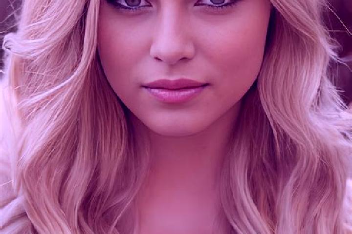 Rose, 20, a blonde amber-eyed european companion based in Huitepec. Offering OWO, Deep French Kissing, A-Level, Travel Companion, Domination. Available for i...