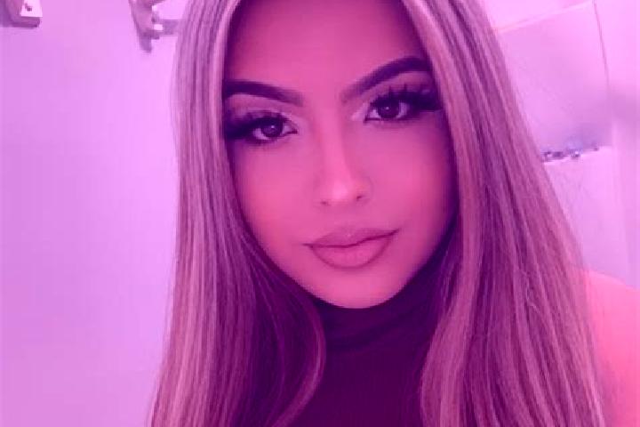 Rose, 20, a blonde amber-eyed latina companion based in Rolfe. Offering Dinner Date, GFE, Overnight, Duos. Available for incall and outcall, overnight bookin...