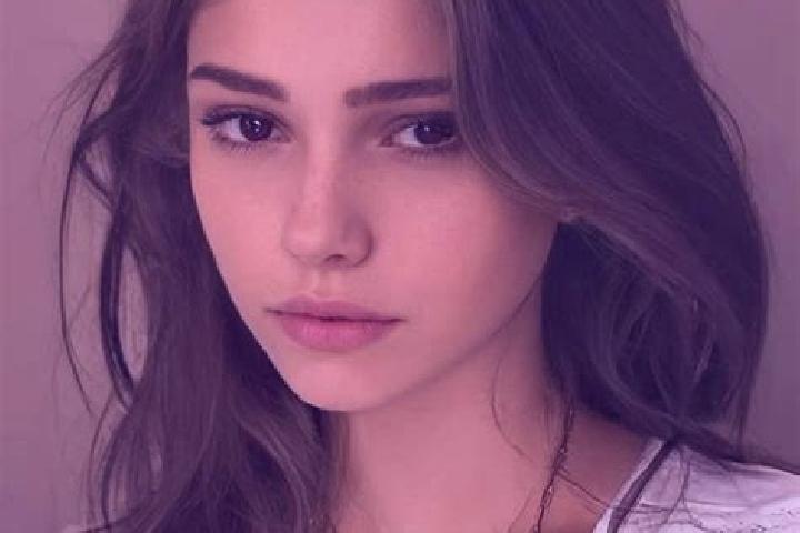 Rose, 20, a chestnut grey-eyed slavic companion based in Krasnogorsk. Offering A-Level, Party Girl, 69, Roleplay. Available for incall and outcall, overnight...
