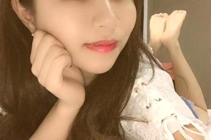 Rose, 20 — Escort in Henan, China