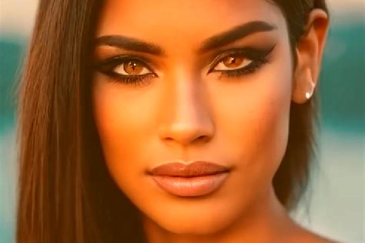 Rose, 21, a dark blonde amber-eyed latina companion based in Drewnica. Offering BDSM, Overnight, Travel Companion. Available for incall and outcall, overnigh...