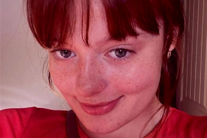 Rose, 21, a red dark-eyed caucasian companion based in Orange City. Offering CIM, Duos, Roleplay, Fetish. Available for incall and outcall, day and evening d...