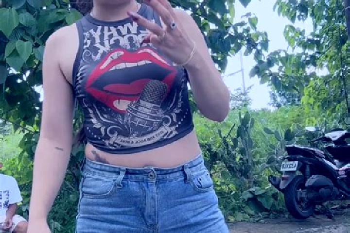 Rose, 21 — Escort in Talaga, Indonesia