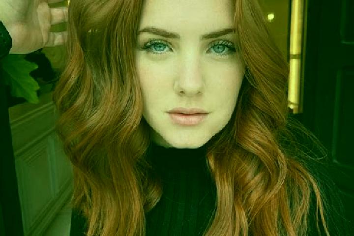 Rose, 22, a auburn blue-eyed middle eastern companion based in Ceguaca. Offering Overnight, 69, OWO, Party Girl. Available for incall and outcall, day and ev...