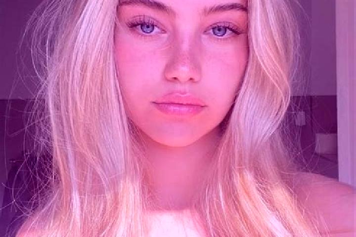 Rose, 22, a blonde blue-eyed middle eastern companion based in Catamarca. Offering A-Level, Overnight, 69, Striptease. Available for incall and outcall, over...