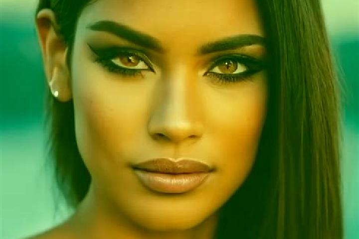 Rose, 22, a blonde dark-eyed latina companion based in Montana Monarca (Punta Altozano). Offering OWO, Prostate Massage, Roleplay. Available for incall and o...