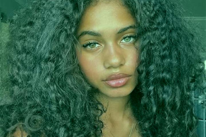 Rose, 22, a chestnut blue-eyed ebony companion based in Pittsworth. Offering CIM, Couples, OWO. Available for incall and outcall, day and evening dates.