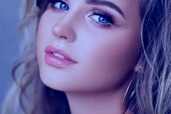 Rose, 22, a dark blonde blue-eyed caucasian companion based in Shangcunba. Offering Prostate Massage, GFE, Travel Companion. Available for incall and outcall...