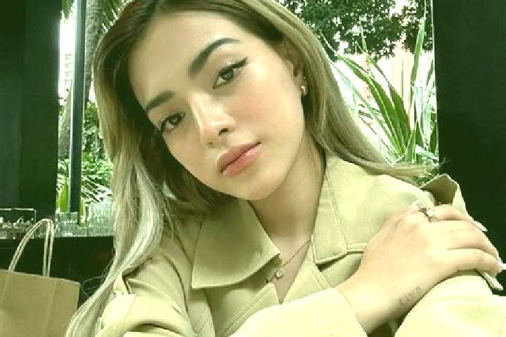 Rose, 22 — Escort in Salamanca, Philippines