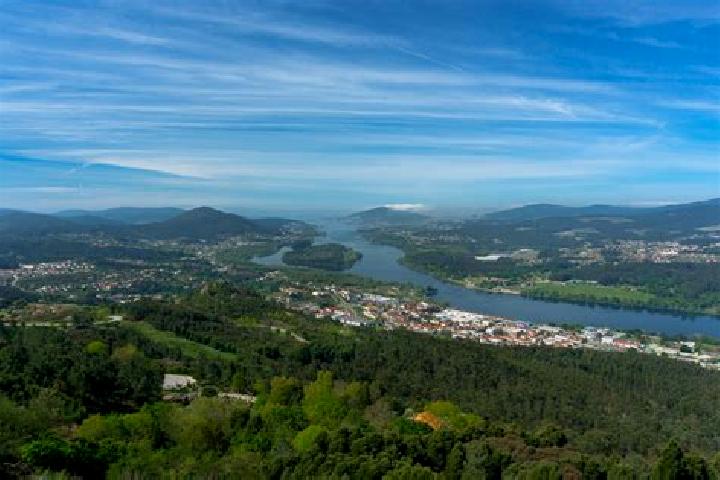 Rose, 22 — Escort in Vila Nova de Cerveira, Portugal