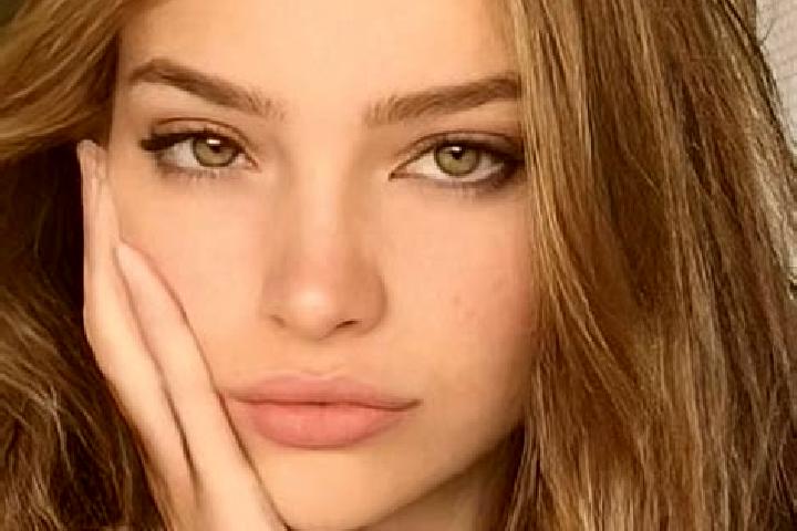 Rose, 23, a blonde brown-eyed indian companion based in Zeljne. Offering Massage, Duos, CIM, Travel Companion. Available for incall and outcall, overnight bo...