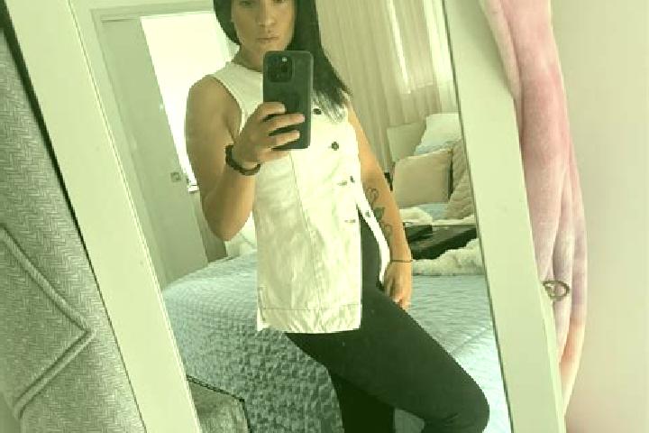 Rose, 23 — Escort in Ayse, France