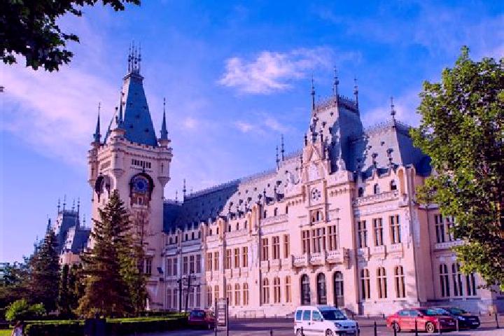Rose, 23 — Escort in Dobrotinet, Romania