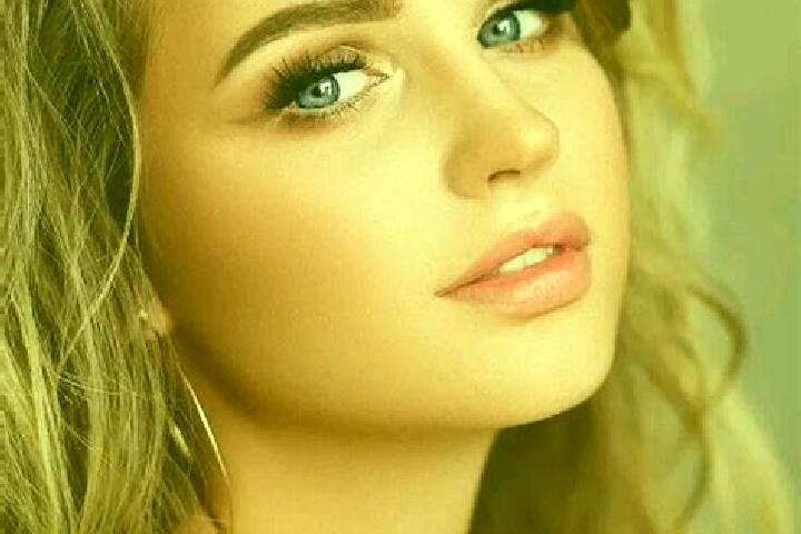 Rose, 24, a dark blonde blue-eyed mediterranean companion based in Ad Dimas. Offering Girlfriend Experience, A-Level, Massage, OWO. Available for incall and ...