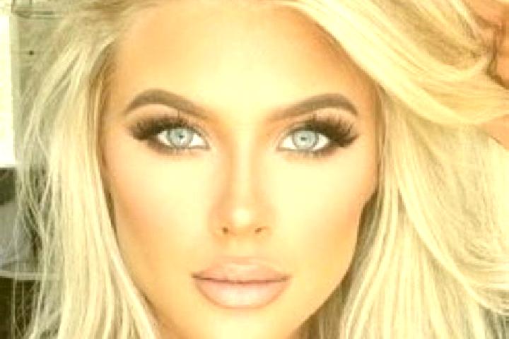 Rose, 24, a platinum blonde grey-eyed indian companion based in Sairano. Offering Girlfriend Experience, Duos, Dinner Date. Available for incall and outcall,...