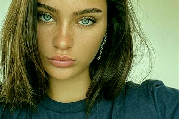 Rose, 25, a brunette dark-eyed mixed companion based in Alto Alegre. Offering Deep French Kissing, Domination, Girlfriend Experience. Available for incall an...