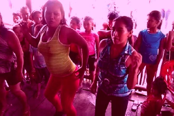 Rose, 25 — Escort in Aucayo, Peru