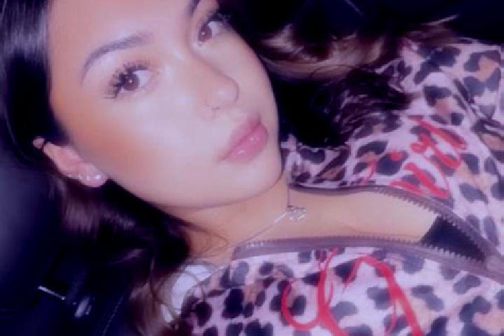 Rose, 25 — Escort in Tamaree, Australia