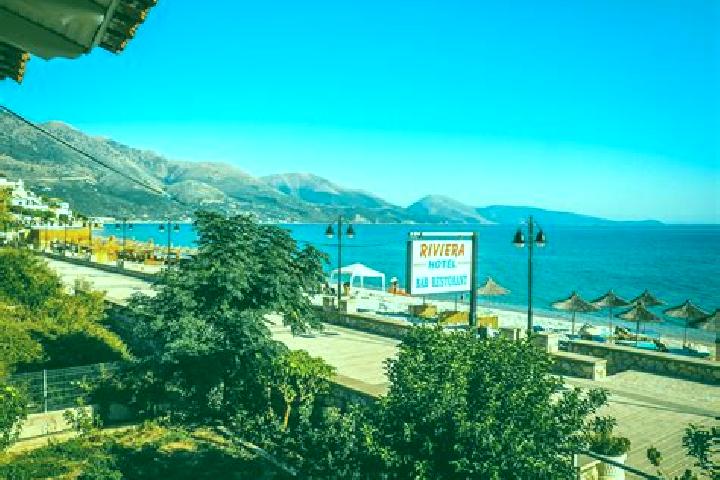 Rose, 26 — Escort in Lazarat, Albania