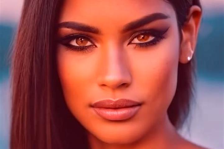 Rose, 27, a black hazel-eyed latina companion based in Itaruma. Offering Duos, Domination, Roleplay, BDSM, Overnight. Available for incall and outcall, overn...
