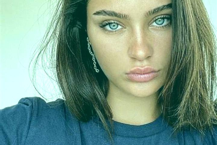 Rose, 27, a brunette brown-eyed ebony companion based in Dusti. Offering Travel Companion, GFE, 69, A-Level. Available for incall and outcall, overnight book...