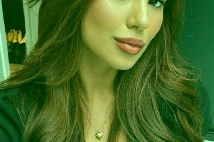 Rose, 27, a chestnut brown-eyed latina companion based in Seringueiras. Offering OWO, CIM, A-Level. Available for incall and outcall, overnight bookings avai...