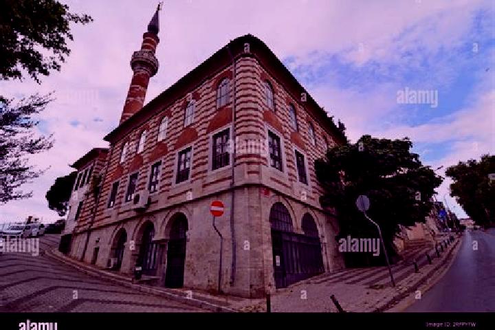 Rose, 27 — Escort in Tahir, Turkey