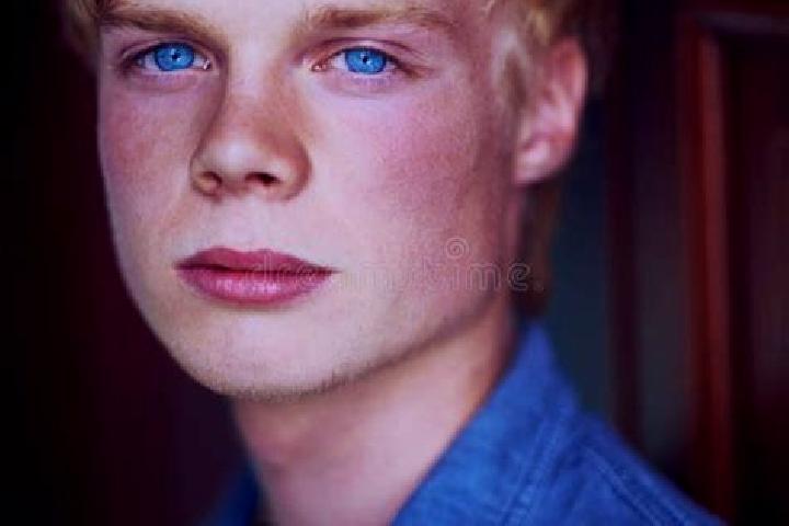 Rose, 28, a blonde blue-eyed middle eastern companion based in Aketikandun. Offering Erotic Massage, Party Girl, Domination, Couples. Available for incall an...