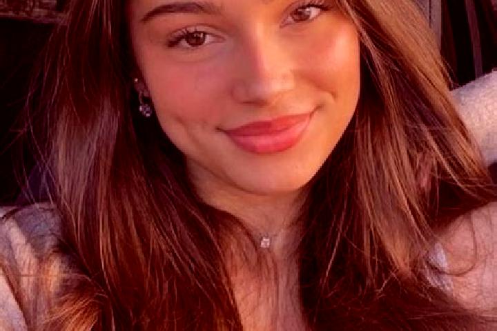 Rose, 28, a brunette hazel-eyed caribbean companion based in Muang Sam Sip. Offering Deep French Kissing, Duos, Fetish. Available for incall and outcall, ove...