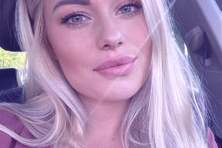 Rose, 28, a dark blonde hazel-eyed caucasian companion based in Cuapaxtitla. Offering Couples, Duos, BDSM, Erotic Massage, Party Girl. Available for incall a...