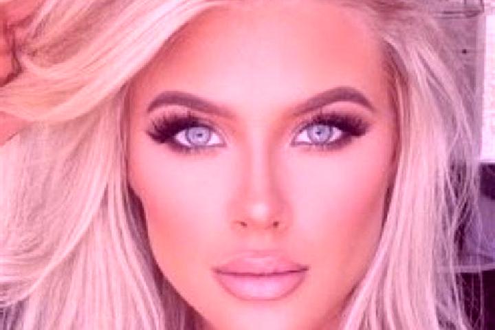 Rose, 28, a platinum blonde amber-eyed latina companion based in Frazzano. Offering Travel Companion, Tantra, OWO. Available for incall and outcall, overnigh...