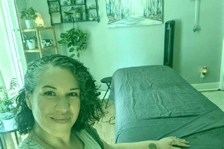 Rose, 29, a auburn dark-eyed mixed companion based in Rokytnice nad Jizerou. Offering Fetish, Prostate Massage, Massage, CIM. Available for incall and outcal...