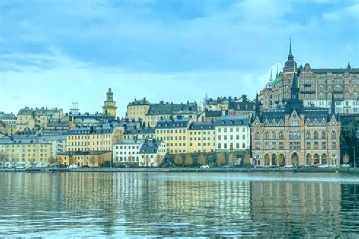 Rose, 29 — Escort in Gunsta, Sweden