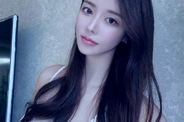 Rose, 29 — Escort in Jinjeop, South Korea