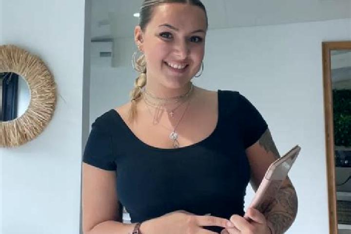 Rose, 29 — Escort in Maxent, France